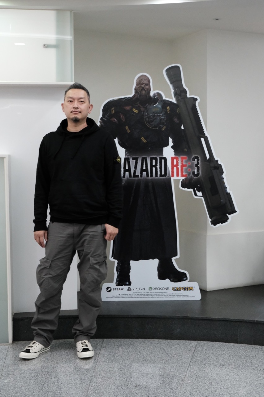 製作人 Albert 負責管理專案各方面的細節以及時程等 image