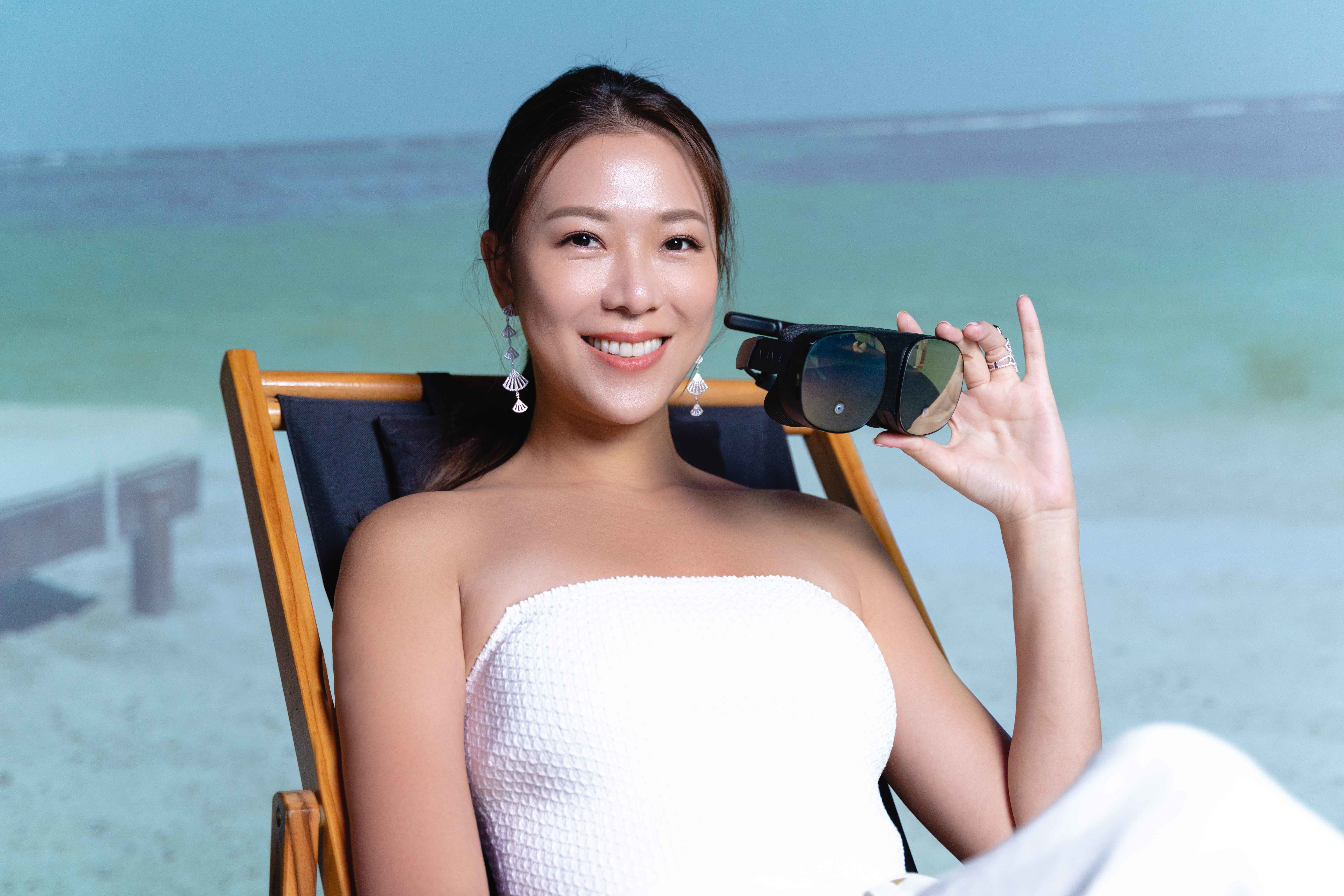 藝人林又立體驗 VIVE Flow image