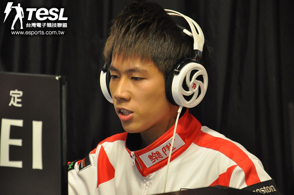 新生代準狙Simsn(王丞緯)多次漂亮收拾殘局,也是不可或缺的勝利推手