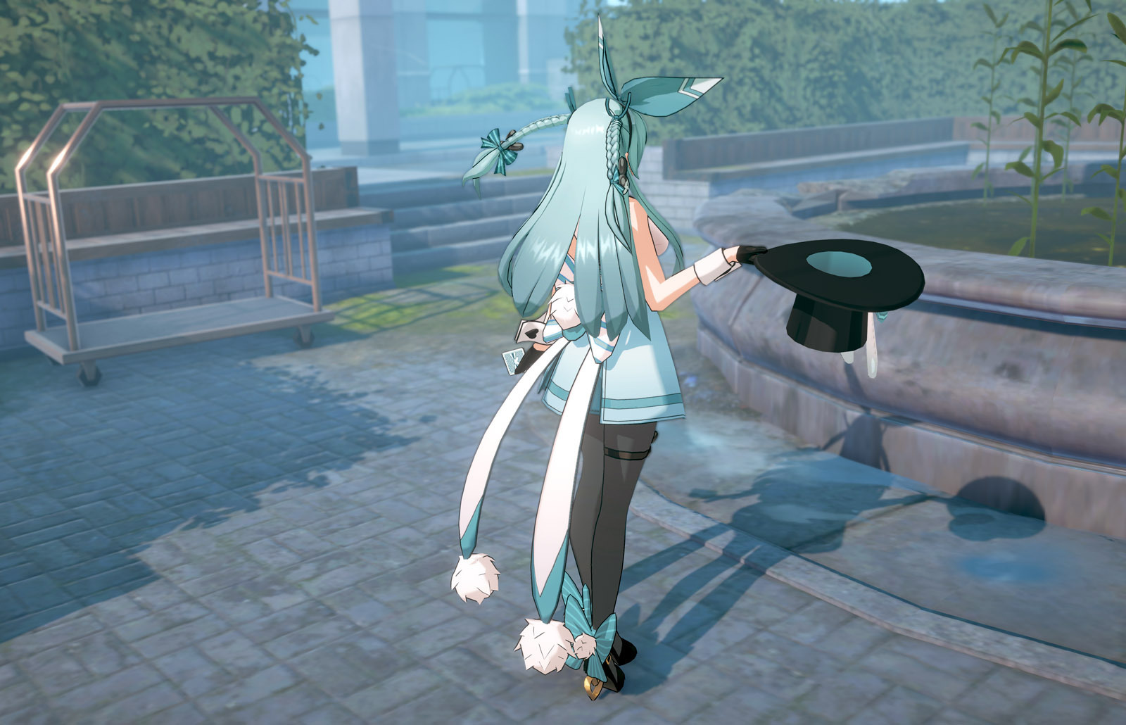 她的帽子都藏了哪些寶貝...? image