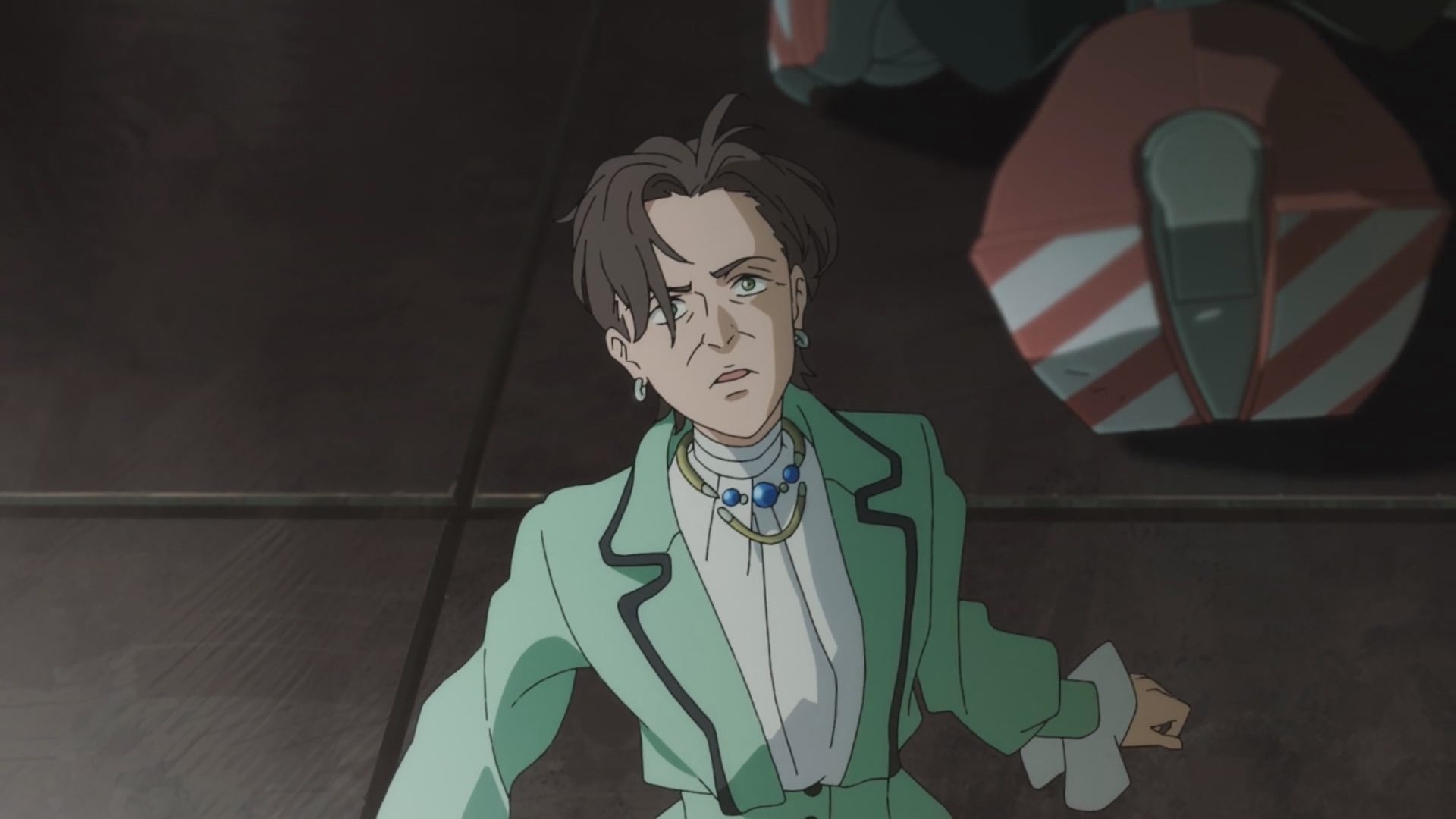 趁著面會的機會,阿克瑟又再次逃獄了。監獄內連貫紮實的跑酷、格鬥場景作畫驚人。 image