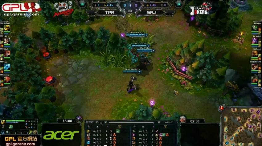 比賽最初的會戰裡,布里茨使用神手將納帝魯斯拉至藏身的草叢中