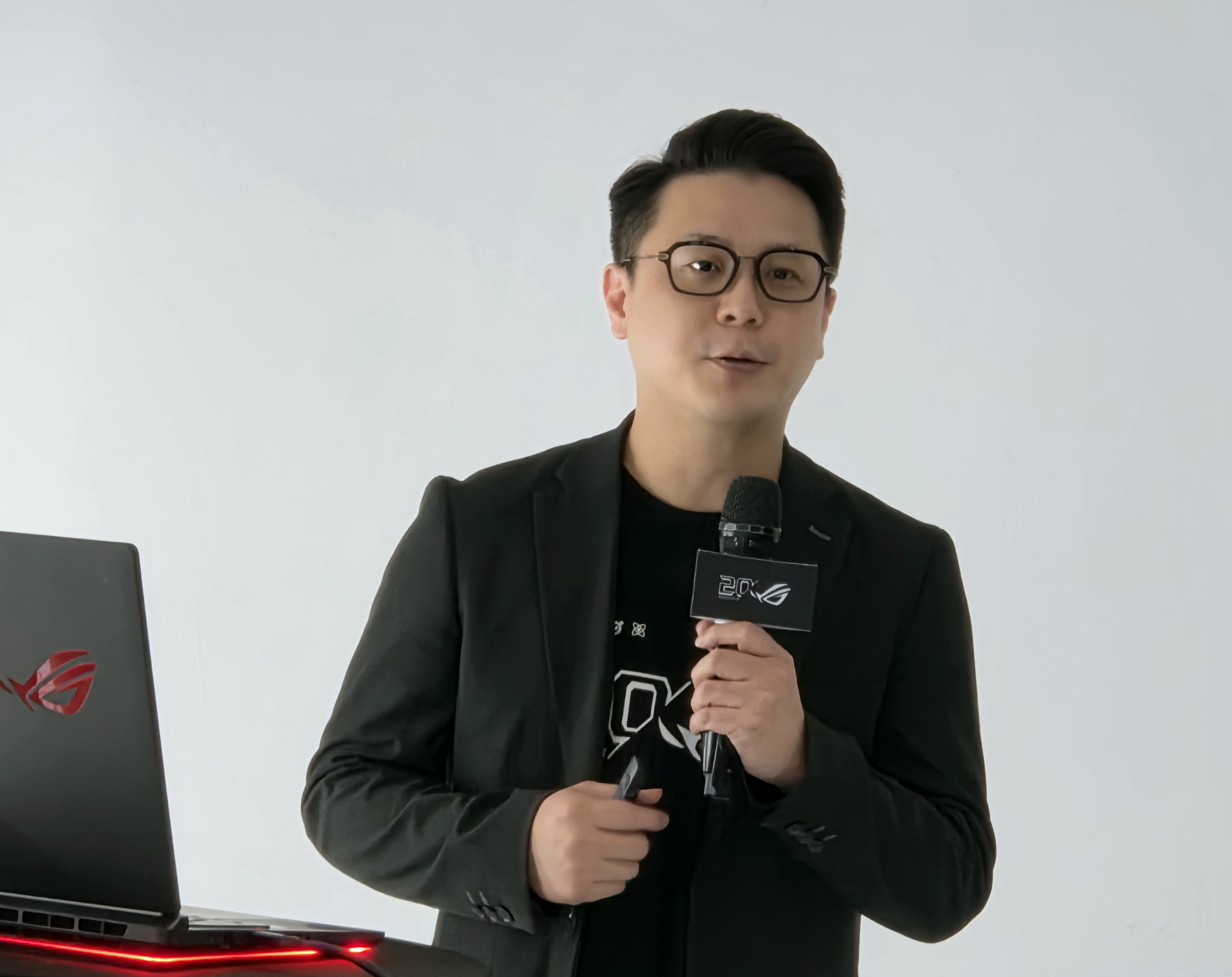 ROG 公開旗下首款電競 Soundbar 幫助玩家掌握戰術音訊、新款 8K 輪詢率 PC 控制器同步亮相 - 巴哈姆特