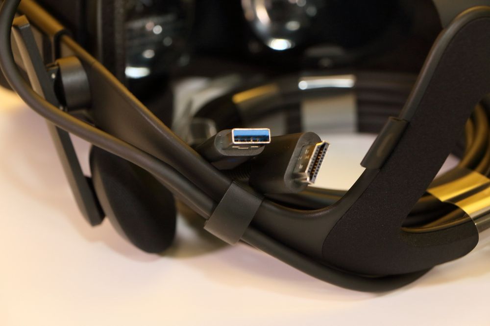 NVIDIA 發表新一代 VR 裝置連接介面「VirtualLink」 以單一接線整合影音、資料與供電 - 巴哈姆特
