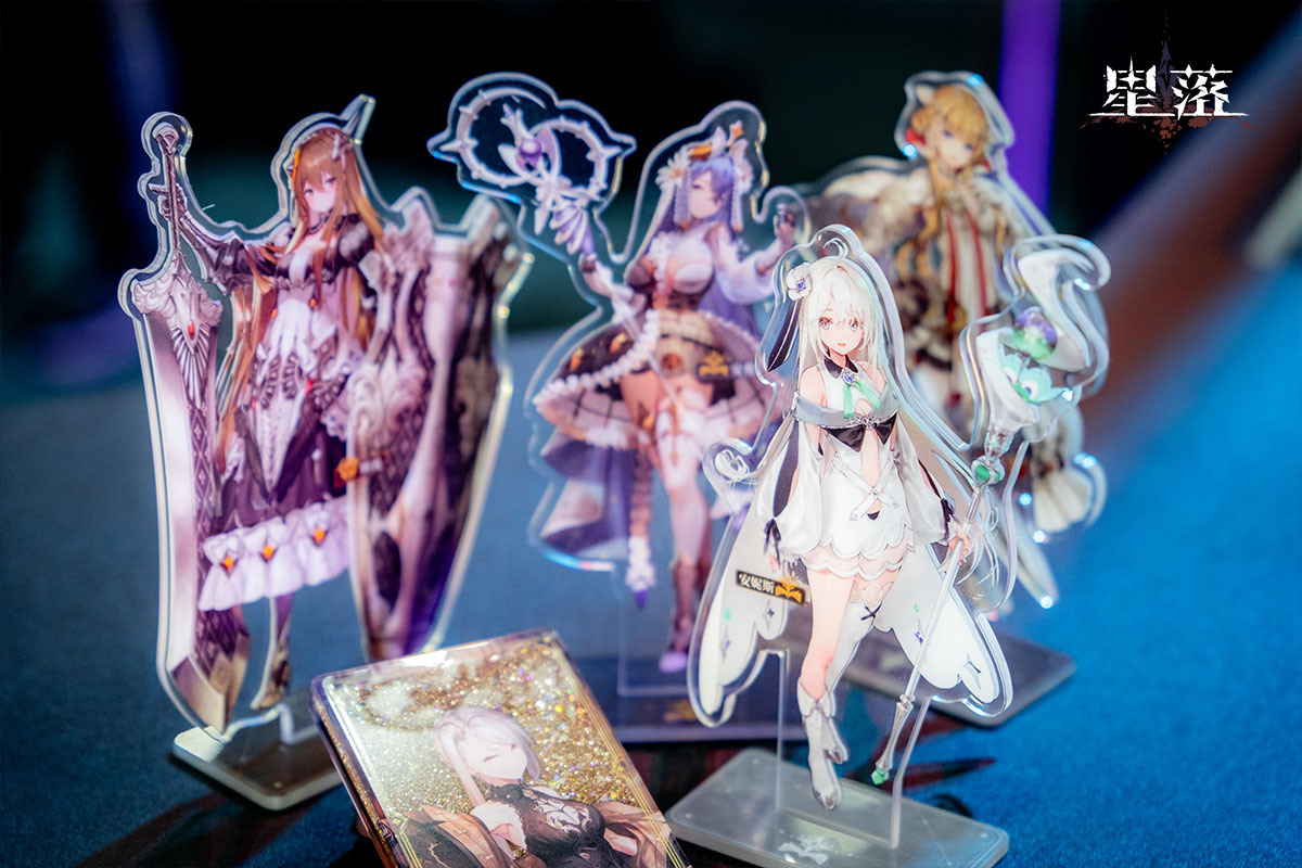 《星落》於展期間首次曝光遊戲的宣傳影片,並同樣準備精美周邊贈送給期待的玩家 image