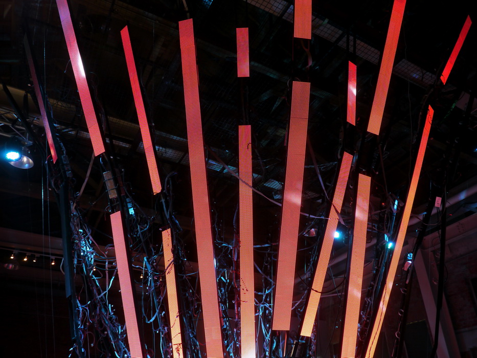 記者會展館絢麗佈置