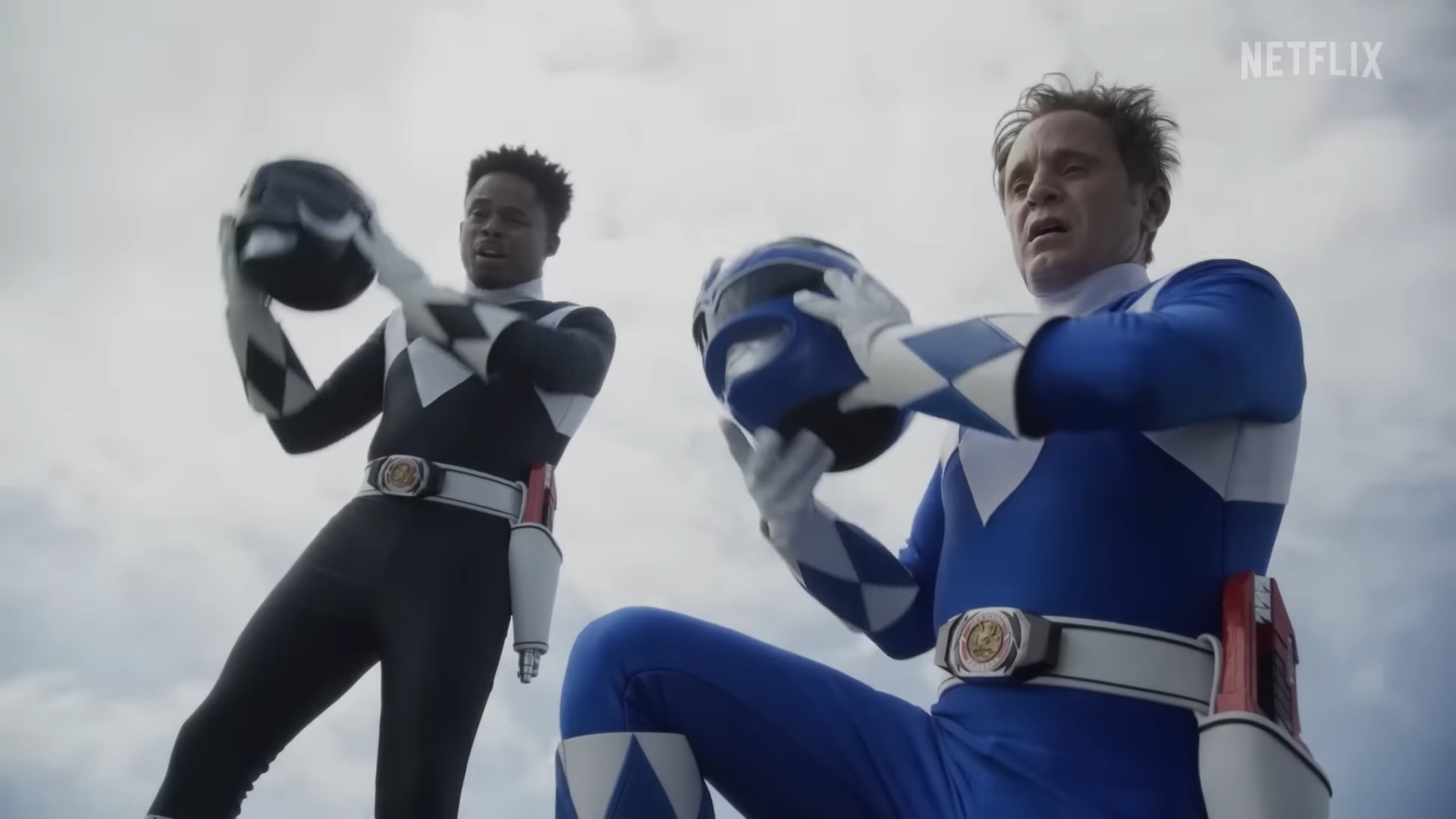 Netflix《金剛戰士：昔日與永遠》一二任原班人馬相聚 預告影片正式曝光《Mighty Morphin Power Rangers ...