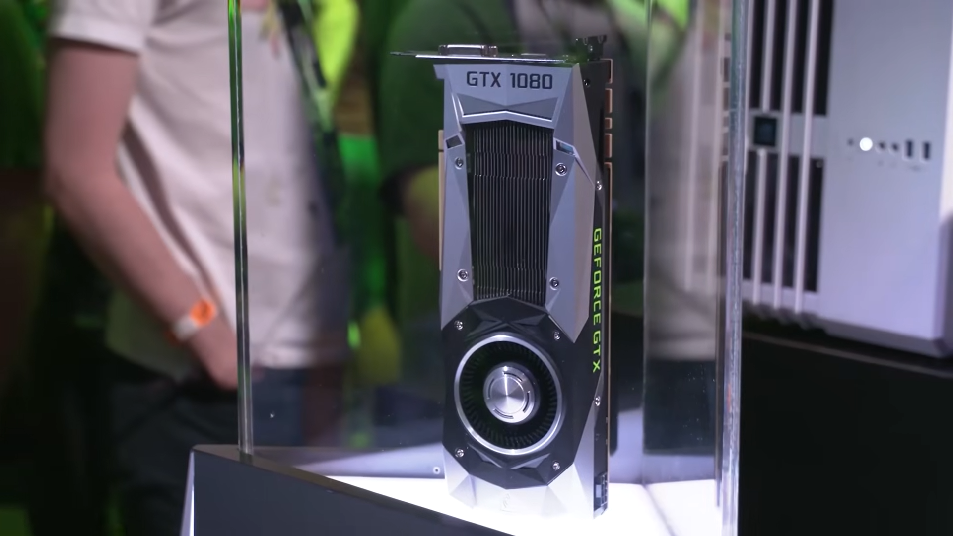 【情報】NVIDIA 慶祝 GeForce GTX 10 系列 10 週年釋出回顧影片 呈現多款與此顯卡並肩作戰的遊戲 @電腦應用綜合討論 哈 ...