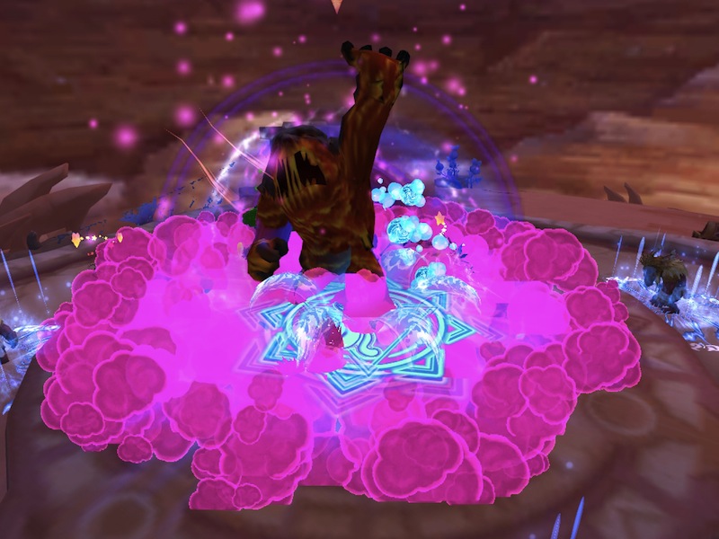 玩家務必要小心王怪的範圍技