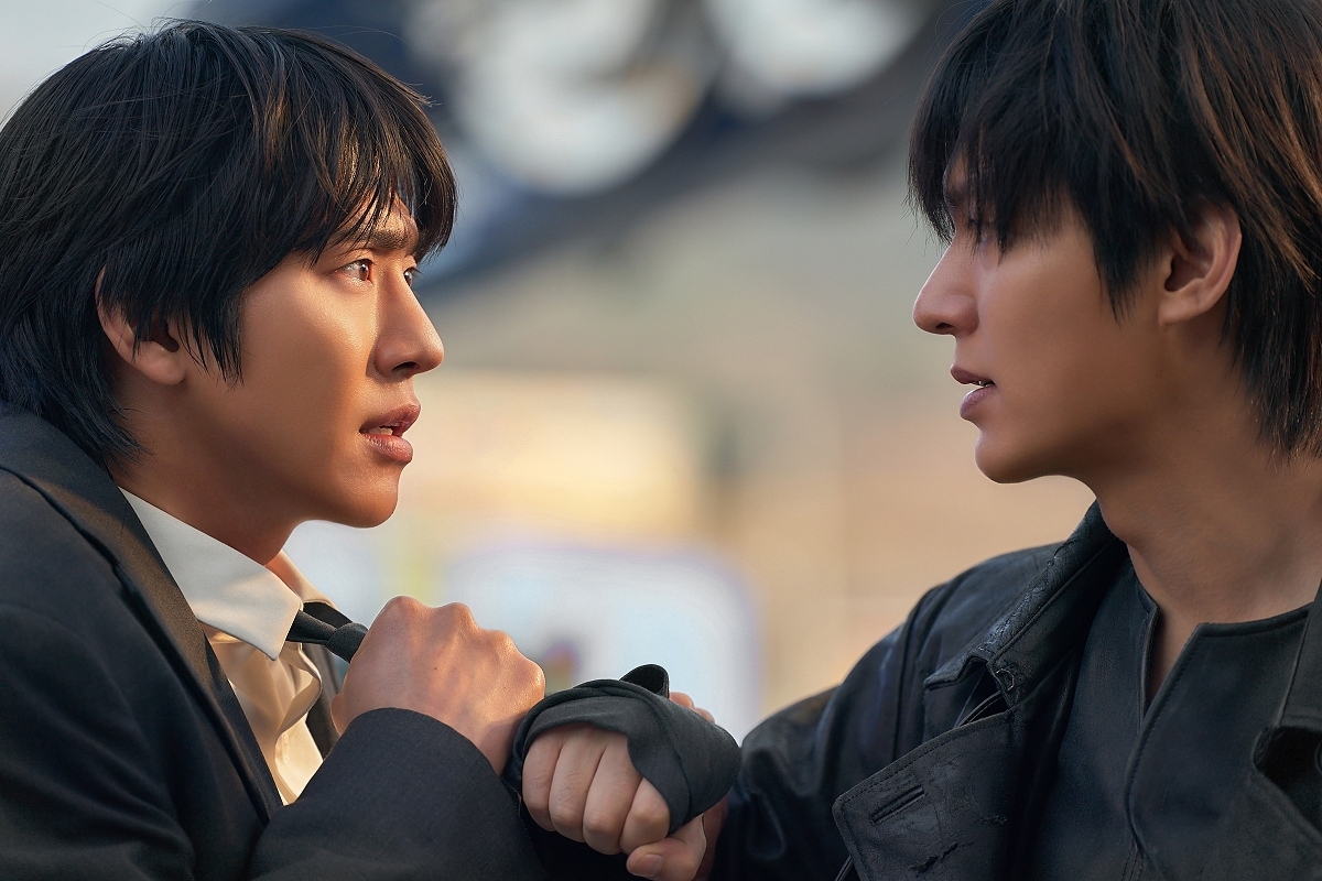 《全知讀者視角》將於 7/17 在台發行漫畫單行本 5、6 集 同步推出特裝版與購書贈電影票活動《Omniscient Reader》 - 巴哈姆特