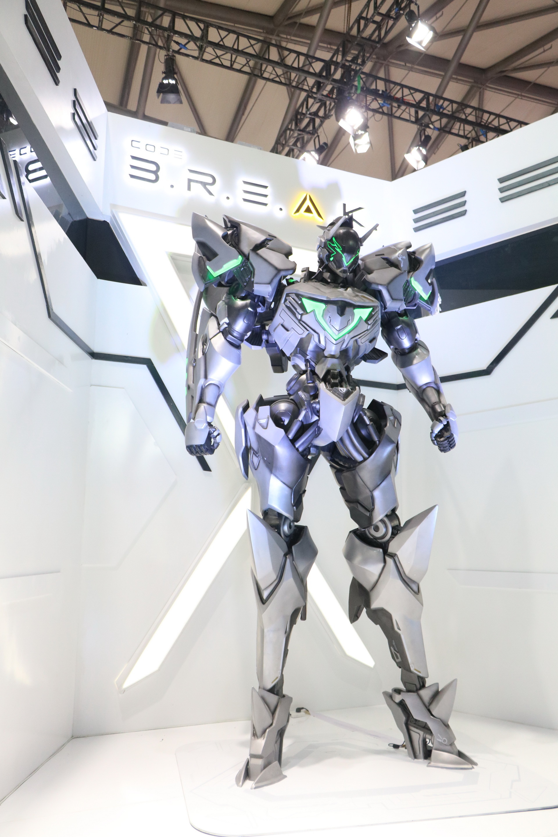 【CJ 19】科幻新作《Code B.R.E.A.K.》閉門展示體驗 每具機甲皆有不同戰鬥風格《Mecha BREAK》 - 巴哈姆特