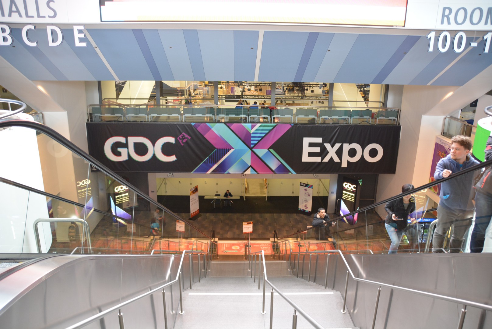 【GDC 16】2016 遊戲開發者大會即將登場 VR 裝置同場較勁成焦點 - 巴哈姆特