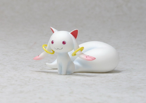 特別版附贈的 Q 比