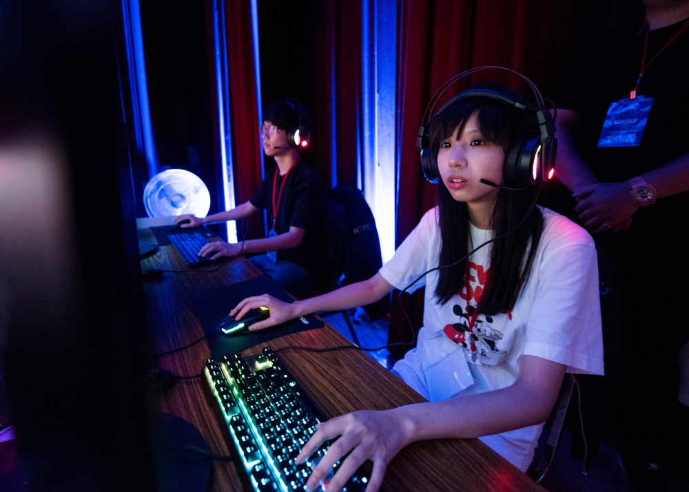 《英雄联盟》2018 六都电竞争霸战新北决赛正式落幕“菜皮一定行 2”直落三夺冠