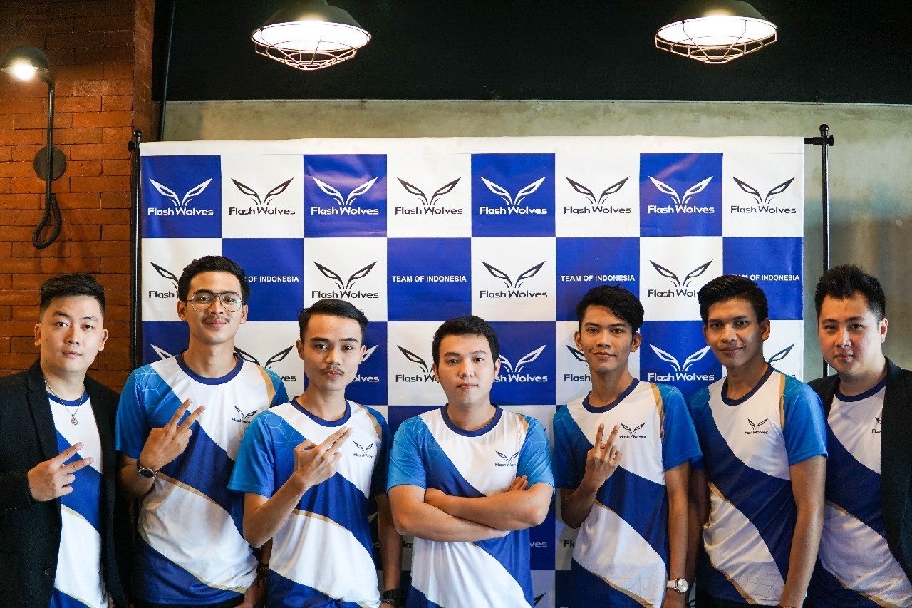 閃電狼職業電競隊海外分部宣布在印尼成立第一支《Mobile Legends 無盡對決》團隊《Mobile Legends》 - 巴哈姆特