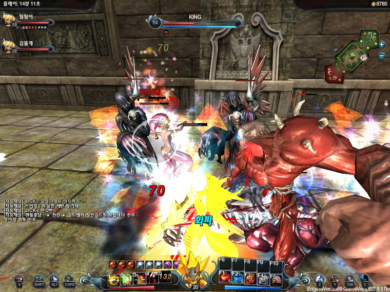 只要破壞掉對方兵營,該條路線上就不會持續出怪了