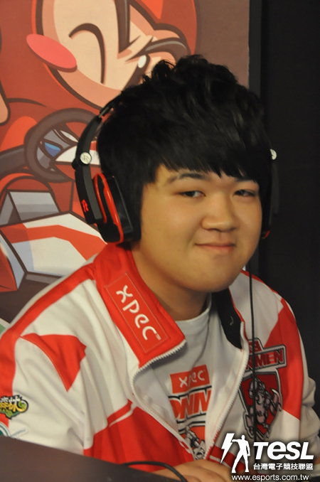 鋼鐵人跑跑小將Ziv(呂倉緣)今天沒有極限,團體賽連拿首位