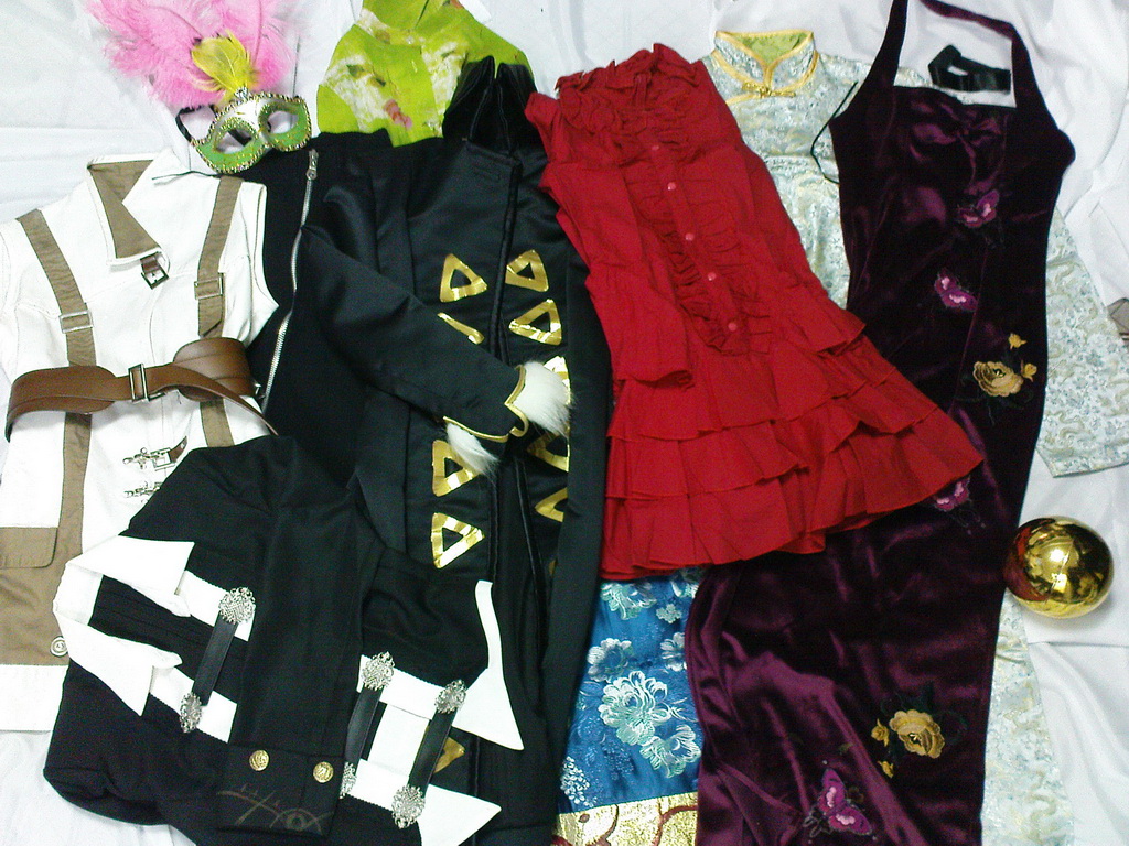 淒厲的 Cos 服裝,你認得出是哪些角色嗎XD?