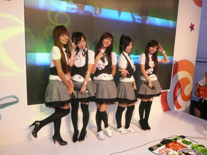 黑澀會美眉現身會場