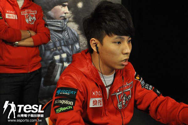 Syuri(吳家瑋)在上半場表現不俗,讓鋼鐵軍團取得領先的優勢