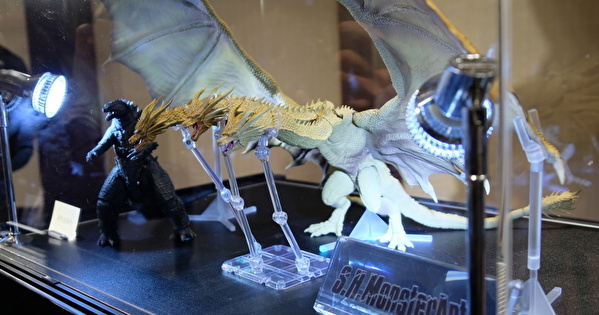 万代南梦宫在台发表“S.H.MonsterArts”《哥吉拉 II：怪兽之王》系列可动模型