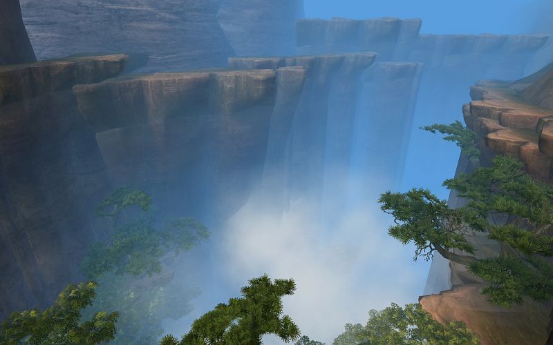 氣勢雄偉、雲霧繚繞的巨石裂痕峽谷