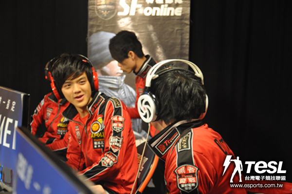 在Hermes(黃遠康)領軍之下,曜越太陽神KR車隊本周2戰都獲勝,也達到隊史首次的連勝紀錄