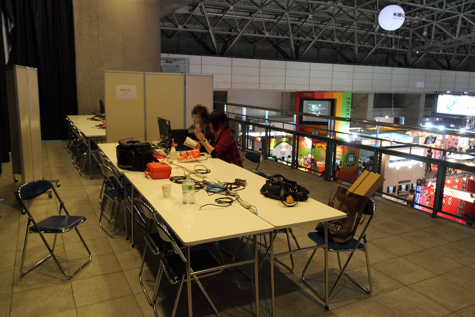 巴哈姆特電玩資訊站(前方)與青文電玩通(後方)專用的媒體發稿區