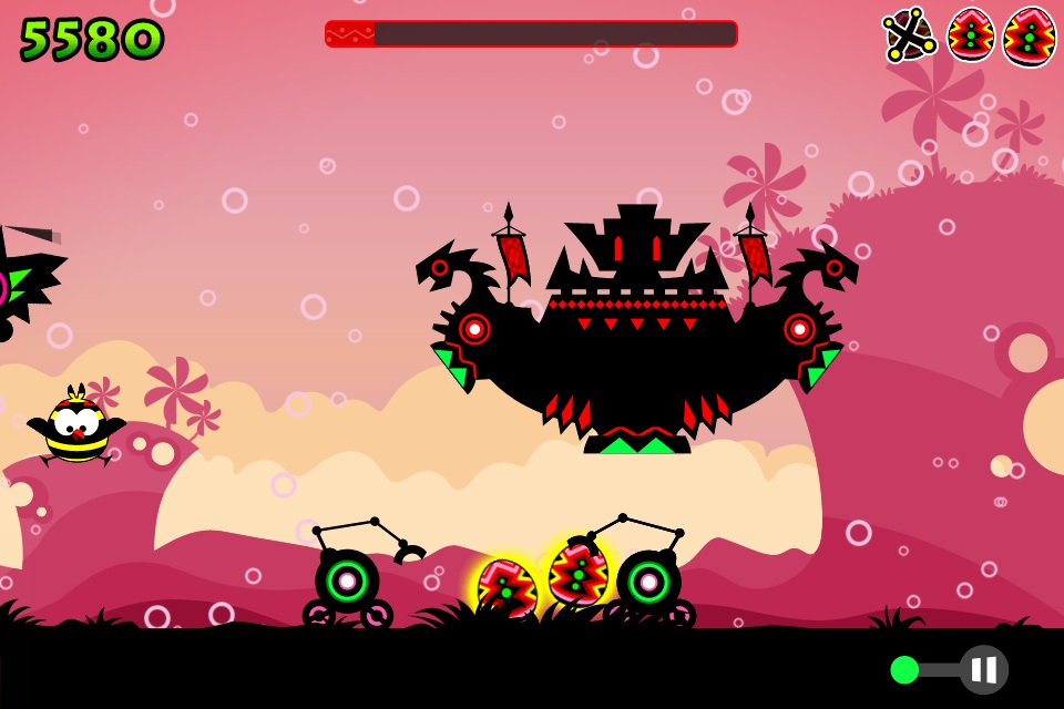 最上方是 BOSS 的血條,注意小兵移動速度非常快