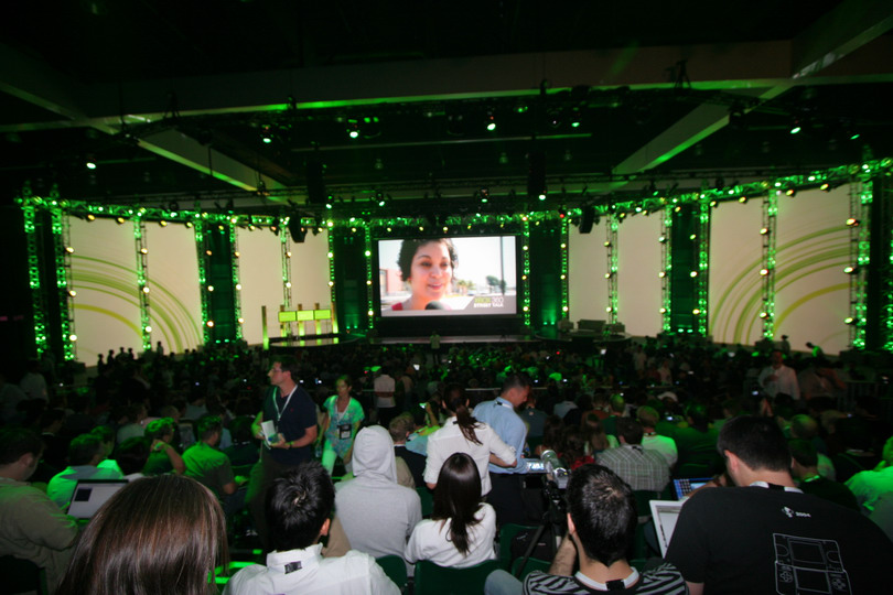 觀眾席位超過千人