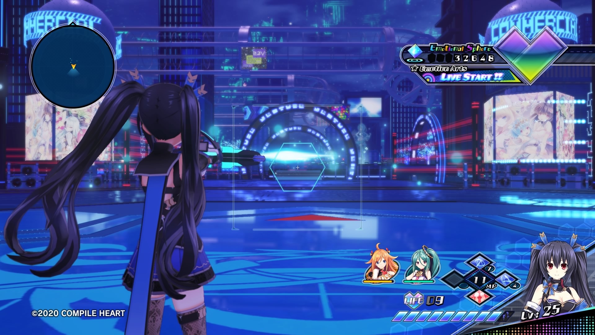 諾瓦露(ノワール)的「閃光劍刃(フラッシュブレード)」,是可以射出光刀的武器。命中時的威力極高,但因為連射性能很低,所以要好好瞄準。面對大型敵人時很有效 image