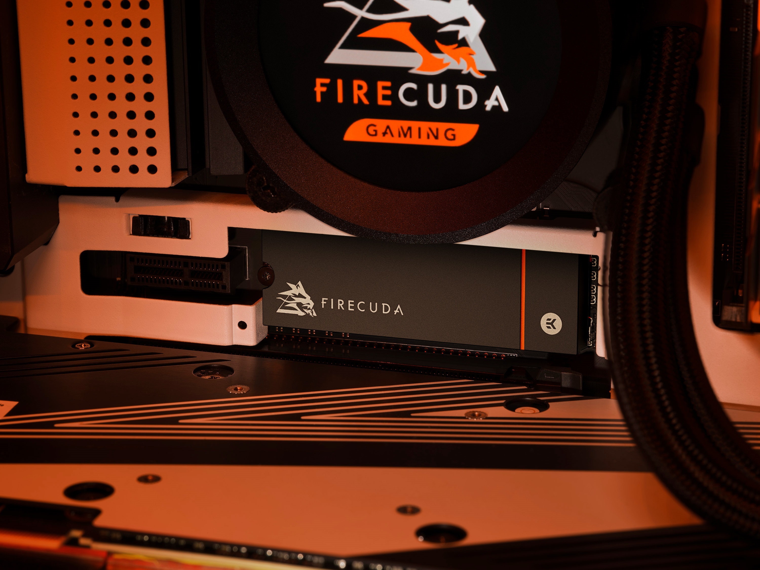 PS5 玩家的後盾！希捷科技推出FireCuda 530 SSD 散熱器版- 巴哈姆特