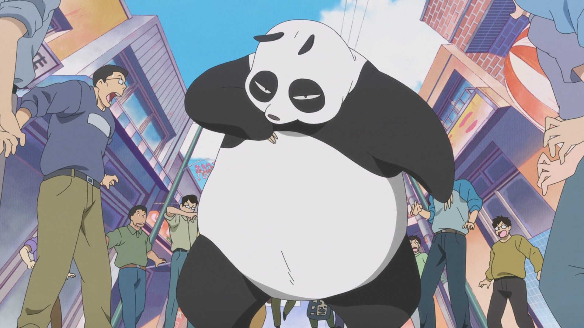 女孩在大街上與熊貓亂鬥,路人全都不知道這是什麼情況 image