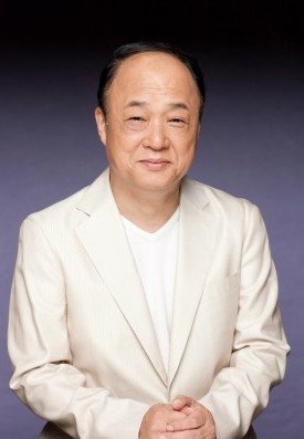 田山涼成飾演內山田主任