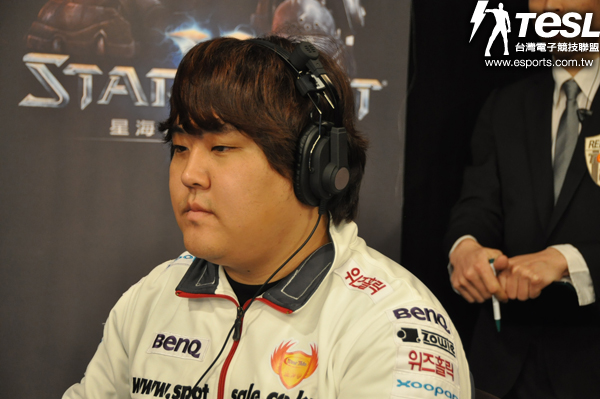 韓國職業電競選手號稱最強蟲族的July(朴聖濬)來台交流