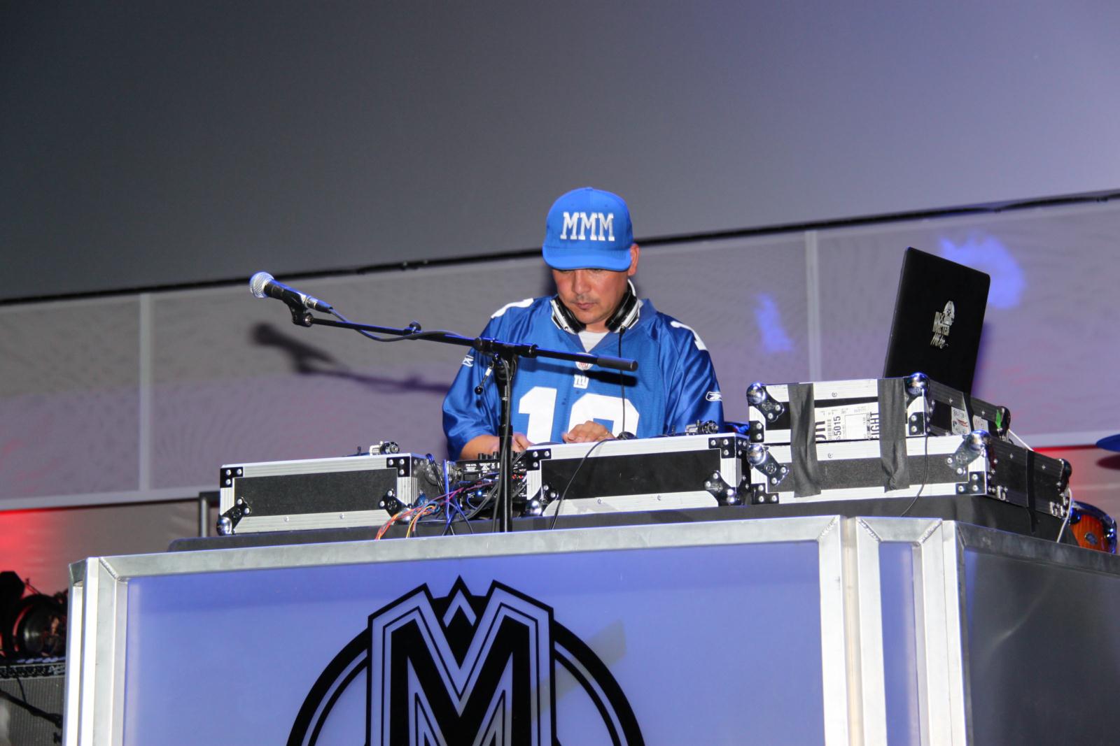 電音 DJ 播放組曲