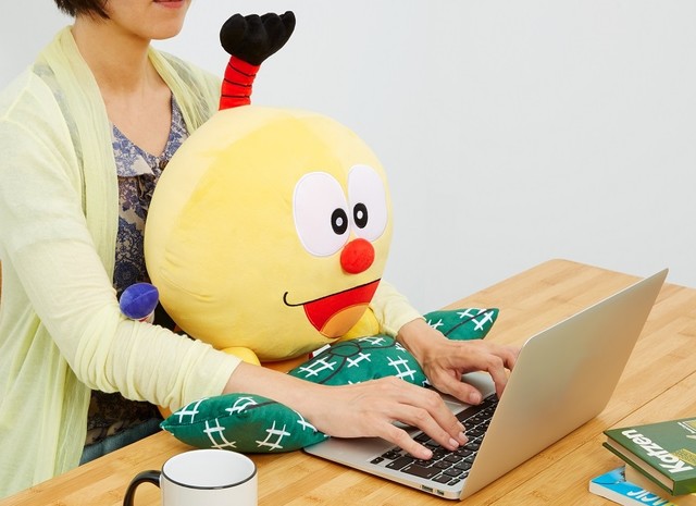 萬代宣布推出 奇天烈大百科 可羅造型靠枕 キテレツ大百科 巴哈姆特