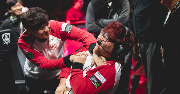 《英雄联盟》韩国战队 SKT T1 将公开 Bang、Wolf、Blank 告别战队影片