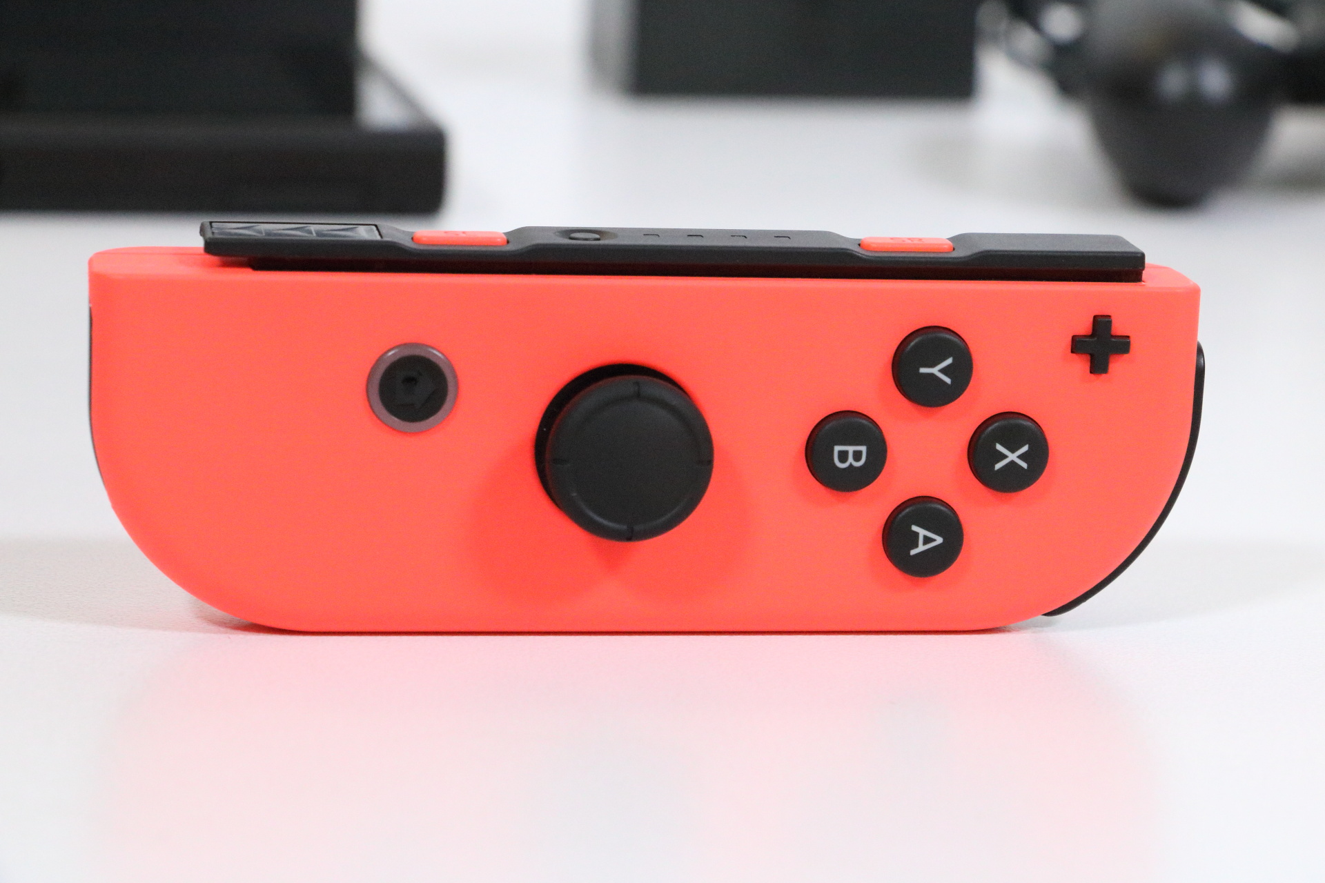 開箱 Nintendo Switch 主機第一手開箱報導搶先一窺包裝內容及實機樣貌 巴哈姆特