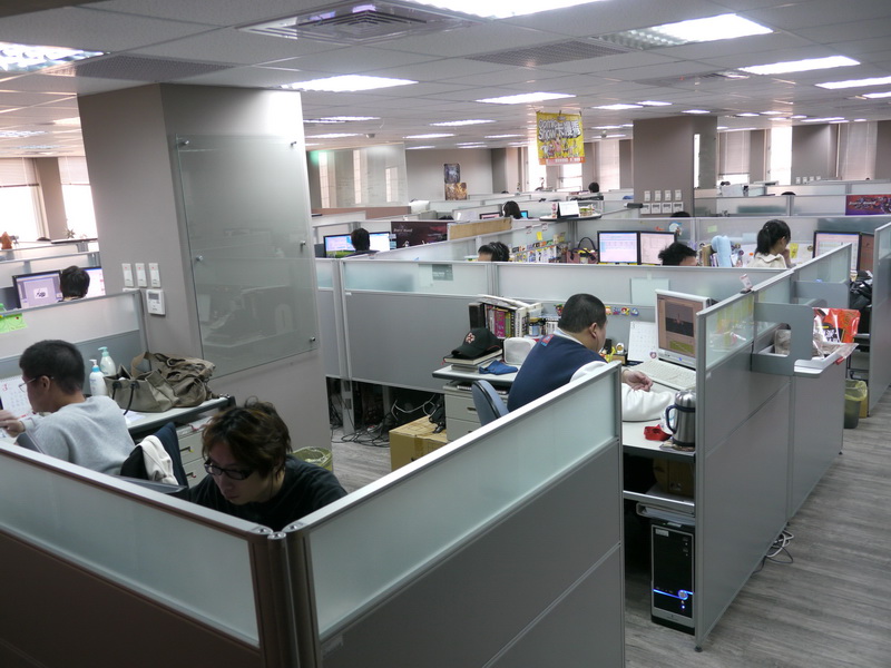 BHO研發人員<br>努力工作中