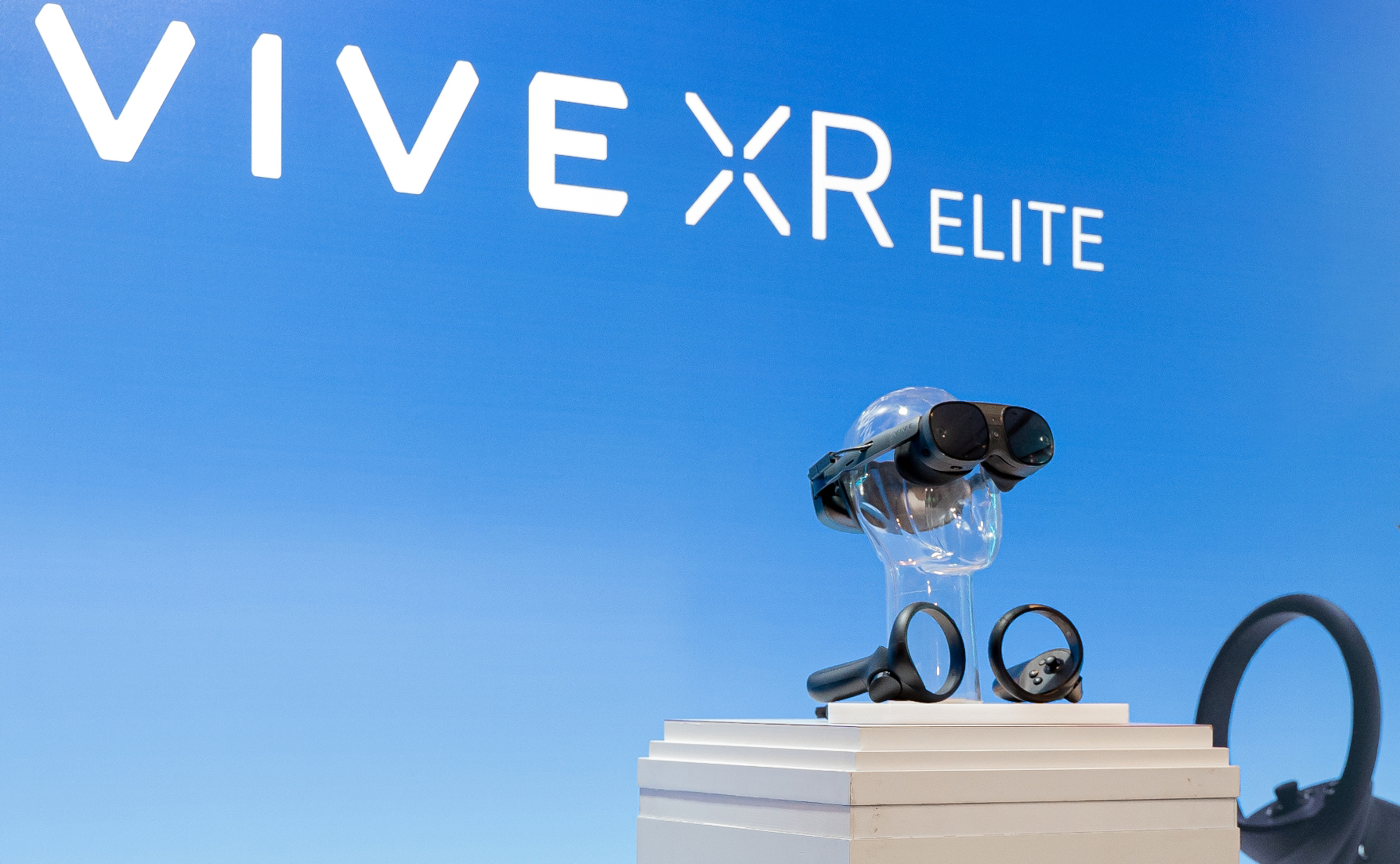 HTC 发表 VR 与 MR 一体机 VIVE XR Elite　配备全彩 RGB 透视镜头、可变身沉浸式眼镜插图10