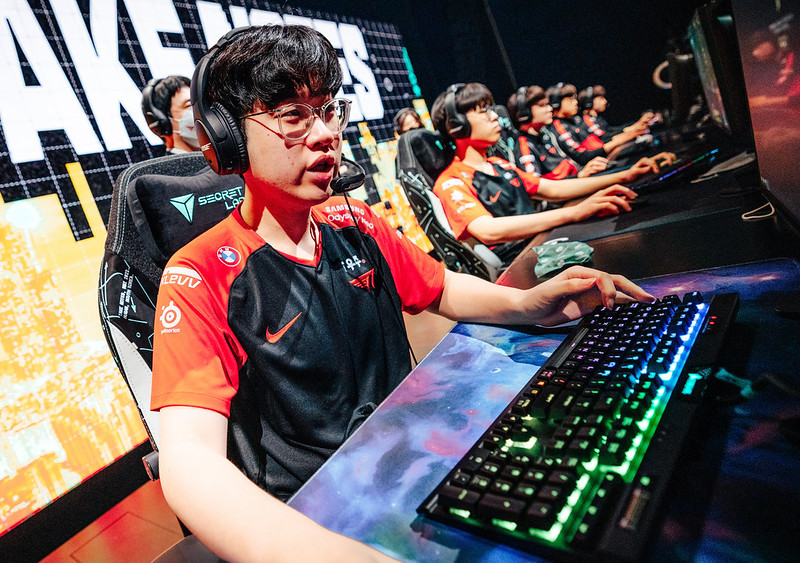 四強賽 G2 與 T1 將交手(照片來源:Riot Games) image