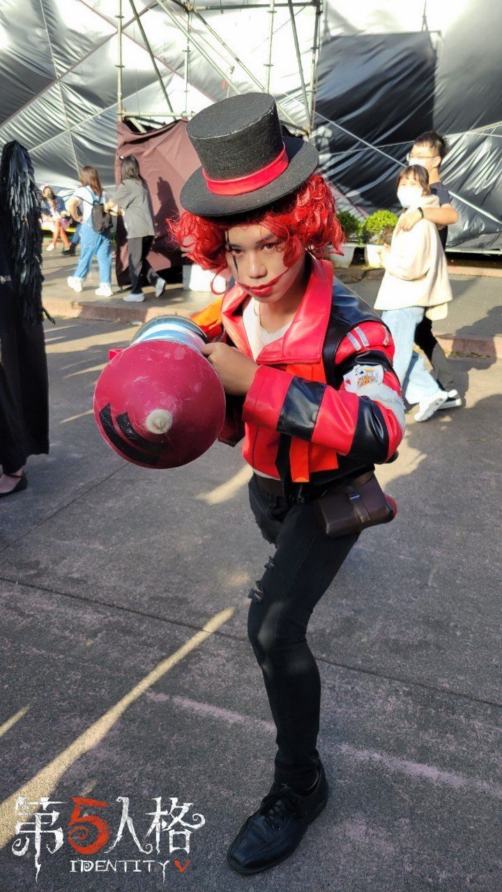 玩家變裝成遊戲中的角色 image