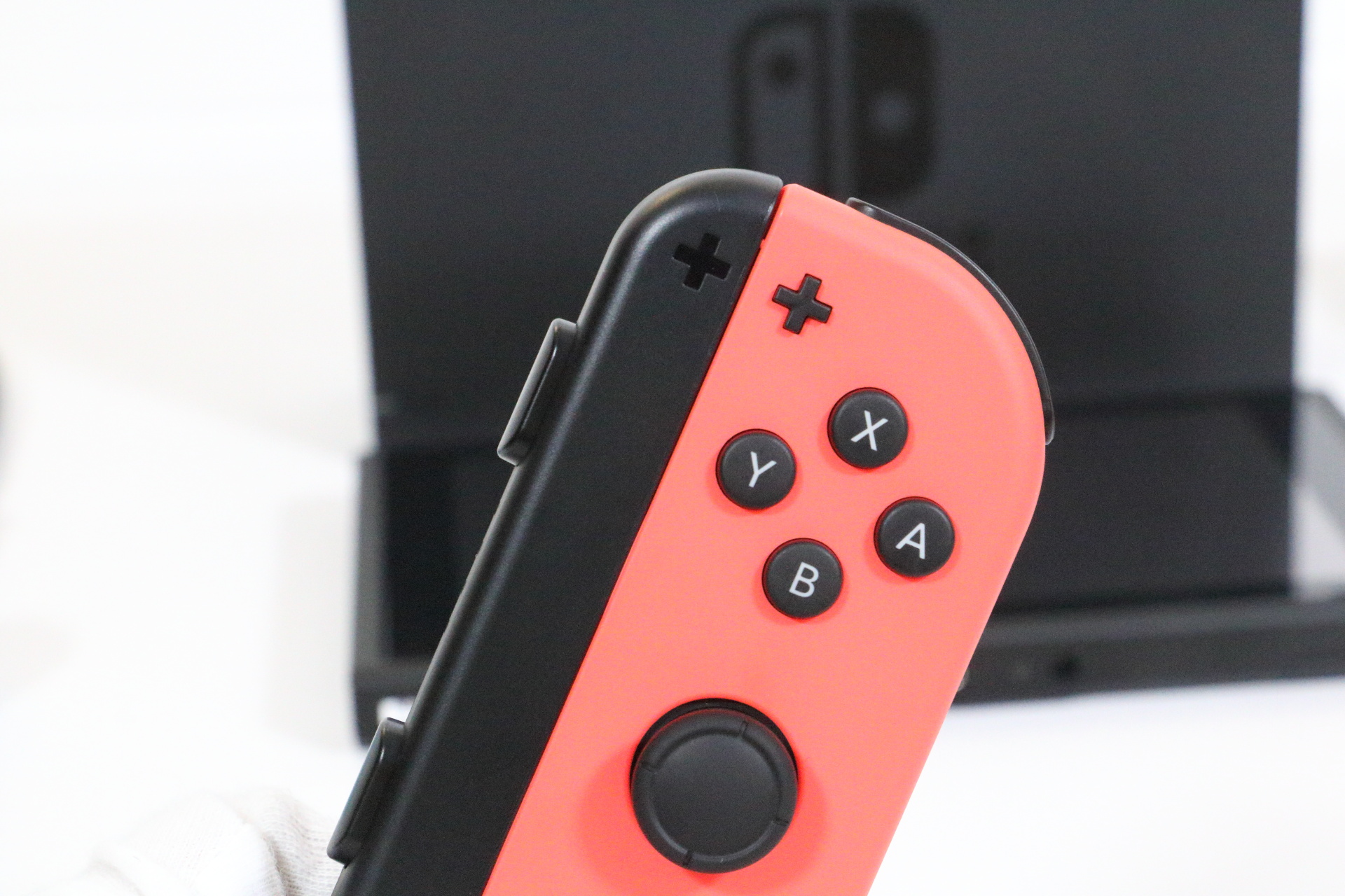 開箱 Nintendo Switch 主機第一手開箱報導搶先一窺包裝內容及實機樣貌 巴哈姆特