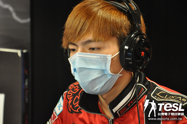 Hydra以生命護送任務包,雖然最後陣亡,但成功達成任務,曜越太陽神也以7:3拿下SF的勝利