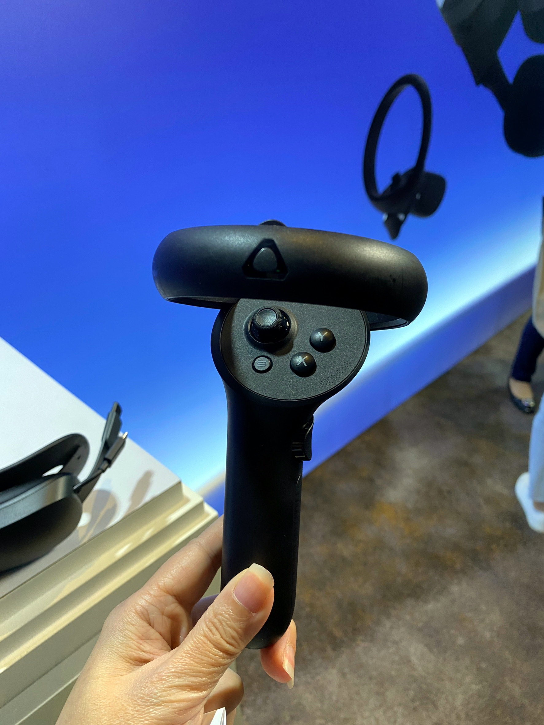 HTC 发表 VR 与 MR 一体机 VIVE XR Elite　配备全彩 RGB 透视镜头、可变身沉浸式眼镜插图8