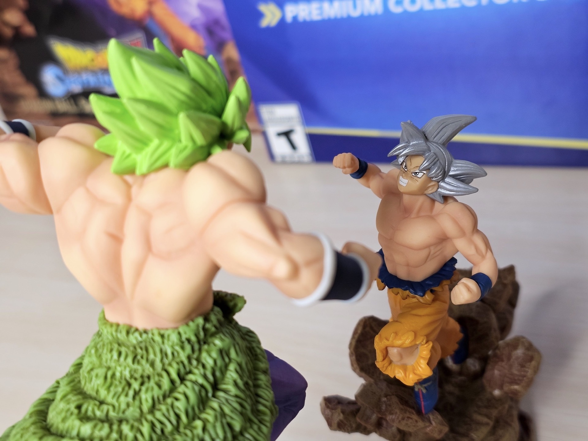 不思議　雷龍急転幸福　雷打ち黒龍珠石　雷打ち白龍珠石　超希少　現品4 七龍珠電光炸裂！ZERO》公開DLC最新情報！