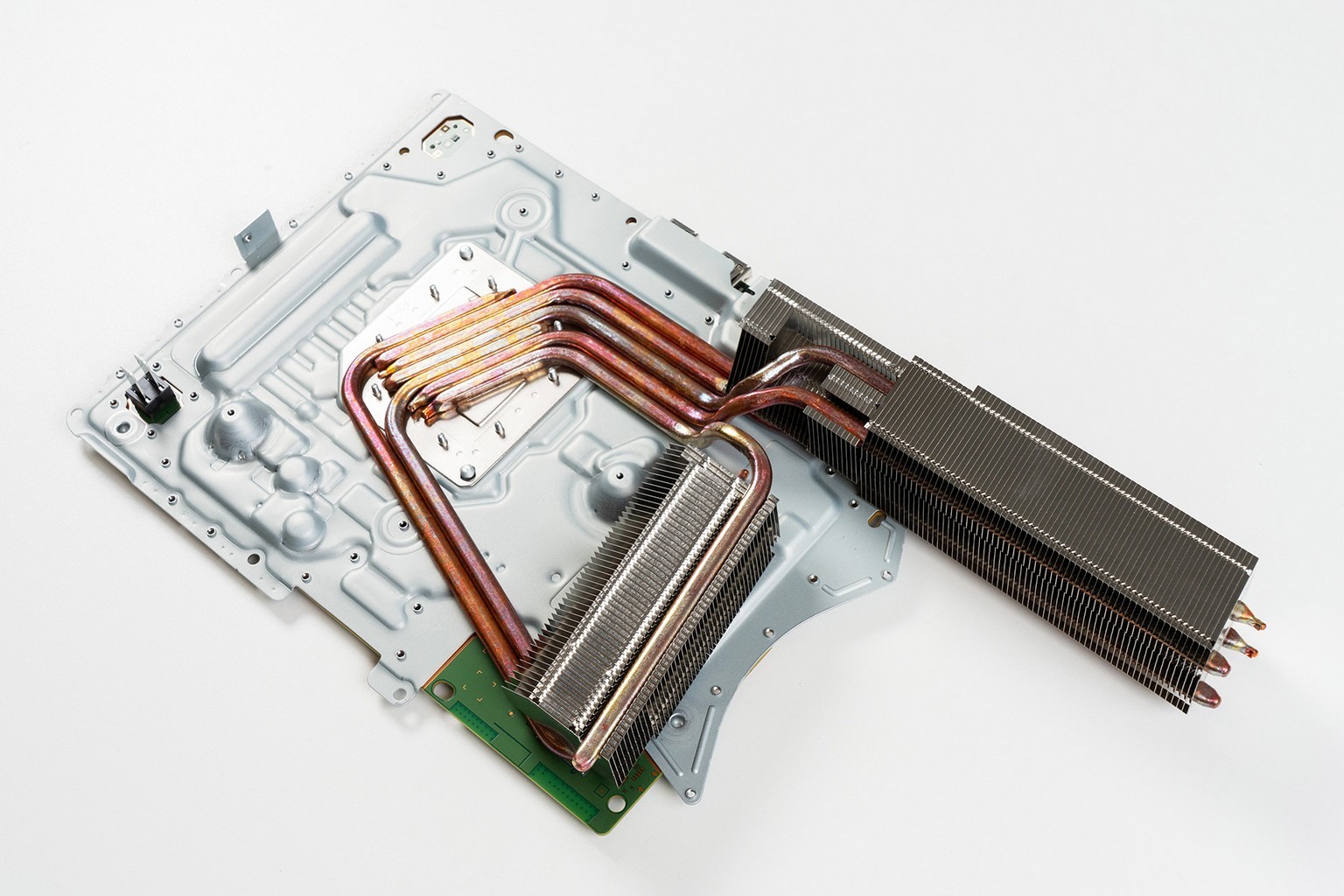 PS 官方部落格公開 PS5 Pro 主機深入解析 一窺其所搭載之尖端科技與創新技術 - 巴哈姆特