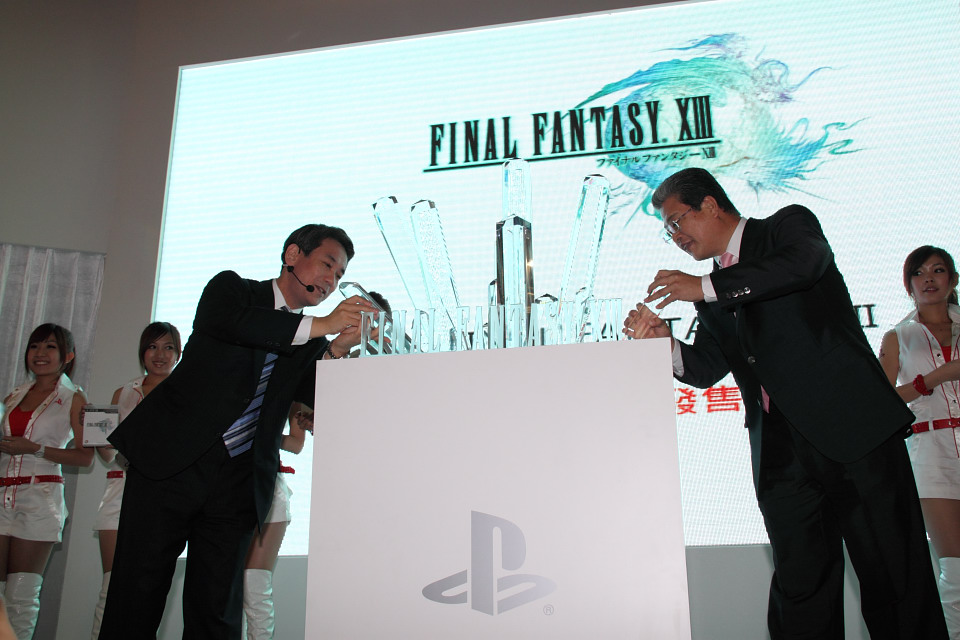 橋本真司與安田哲彥