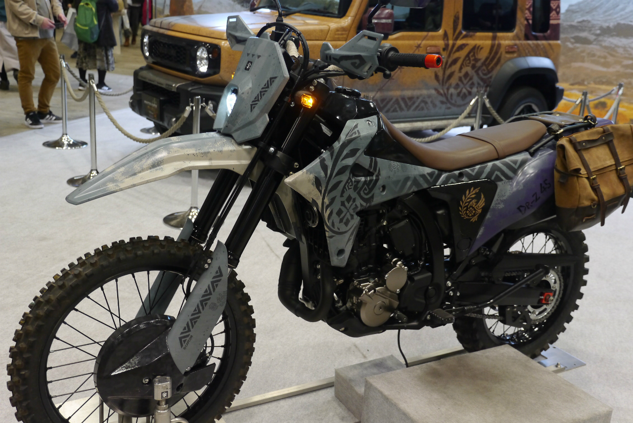 上面這兩張照片就是合作車輛與機車 image